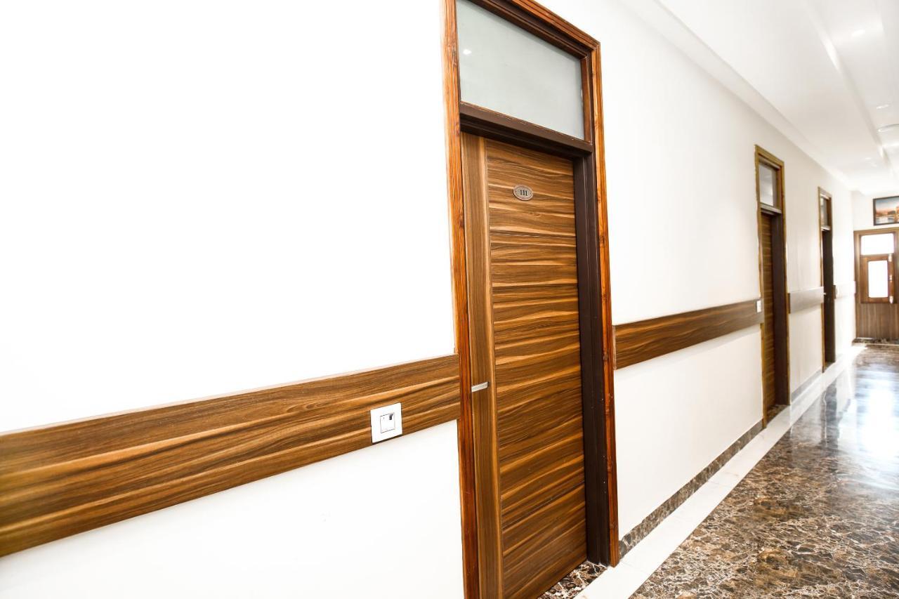 Hotel Woodcrest Zirakpur - Best Family Hotel By - A Unit Of Sidham Group Luaran gambar