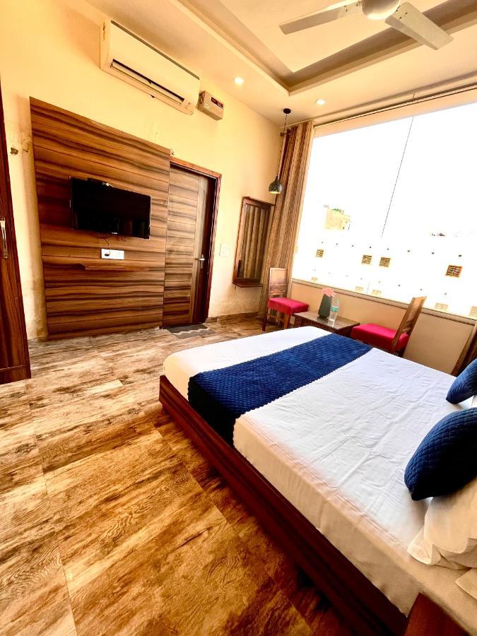 Hotel Woodcrest Zirakpur - Best Family Hotel By - A Unit Of Sidham Group Luaran gambar