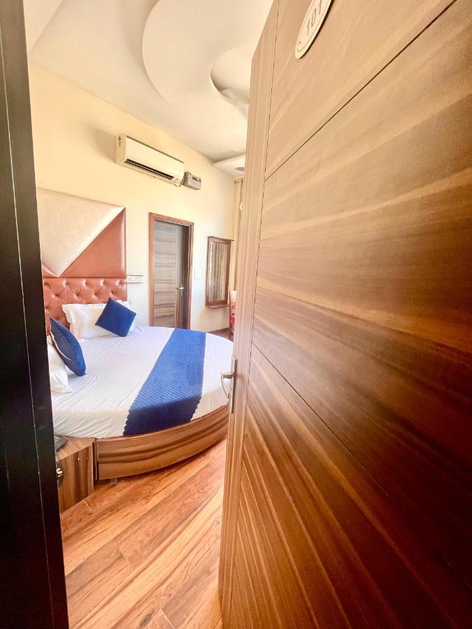 Hotel Woodcrest Zirakpur - Best Family Hotel By - A Unit Of Sidham Group Luaran gambar