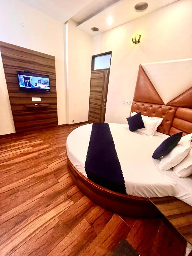 Hotel Woodcrest Zirakpur - Best Family Hotel By - A Unit Of Sidham Group Luaran gambar