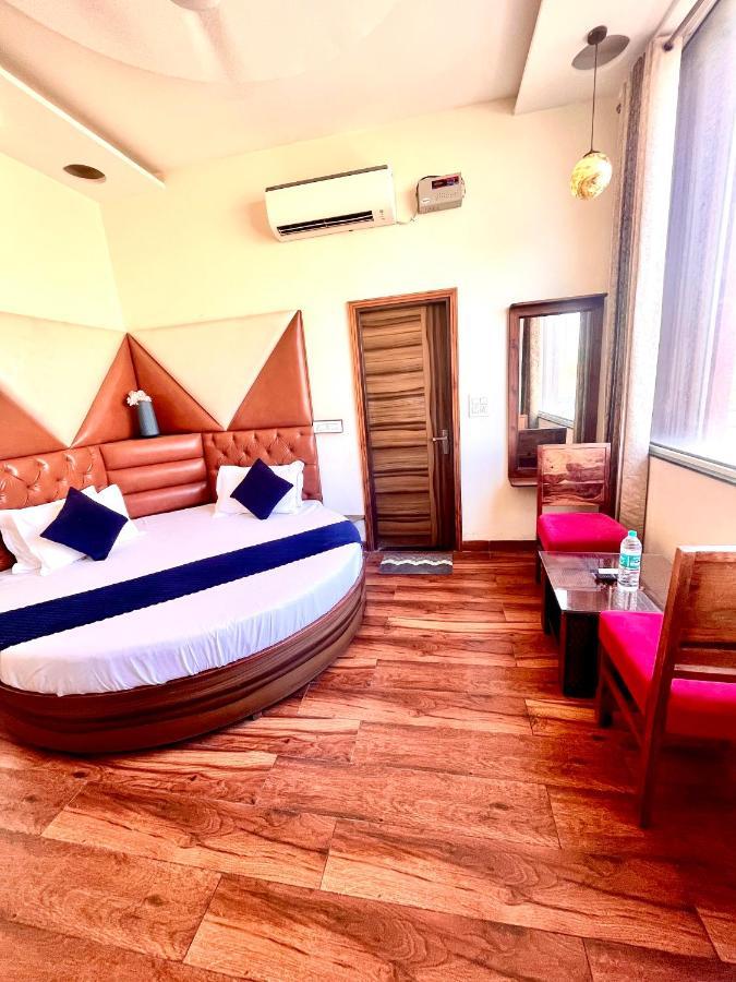 Hotel Woodcrest Zirakpur - Best Family Hotel By - A Unit Of Sidham Group Luaran gambar